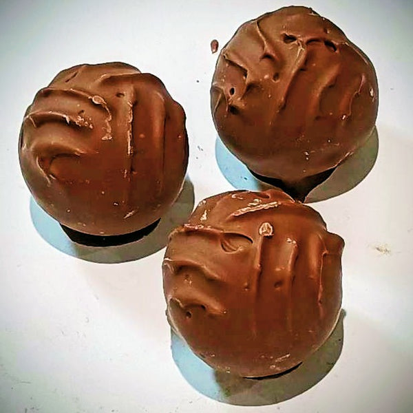 Milk chocolate truffles