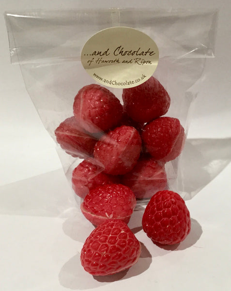 Raspberry in white chocolate