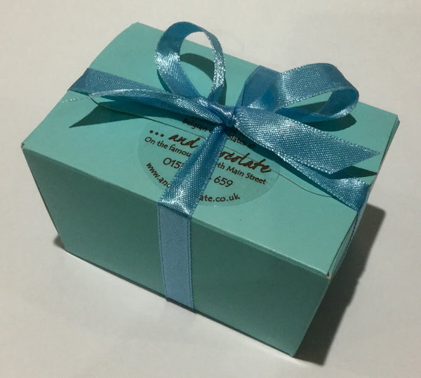 Parma Violet fondant creams (box of 18)